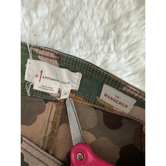 Anthropologie Wanderer Camo Utility Cargo Shorts Green MINT - Picture 9 of 9